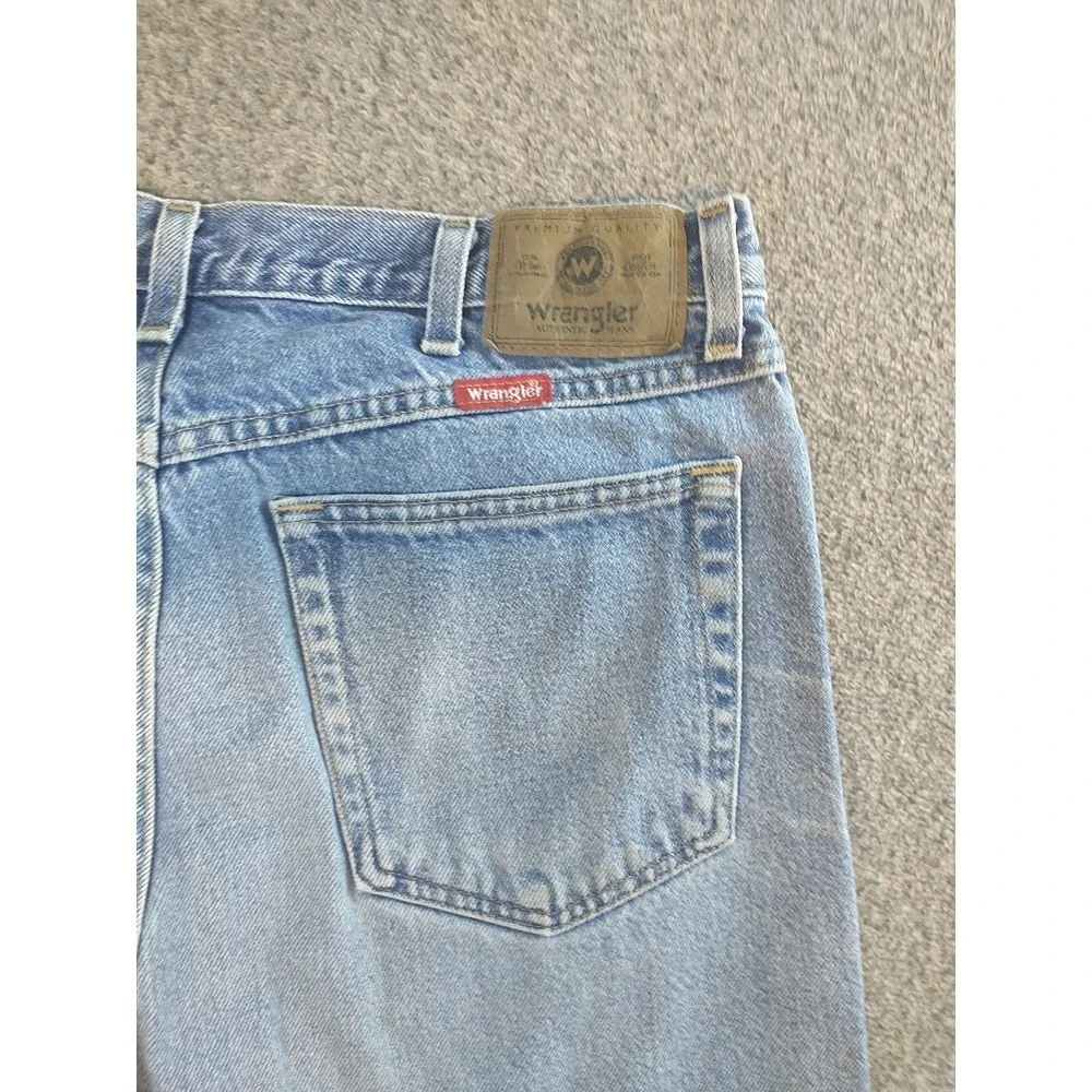Wrangler Authentics Mens Light Wash Straight Leg Denim Jeans 34x33 96501DS Blue